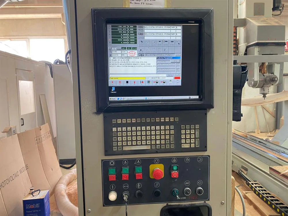 Pade Uni 5 Spin CNC Router (2005) — 5/13