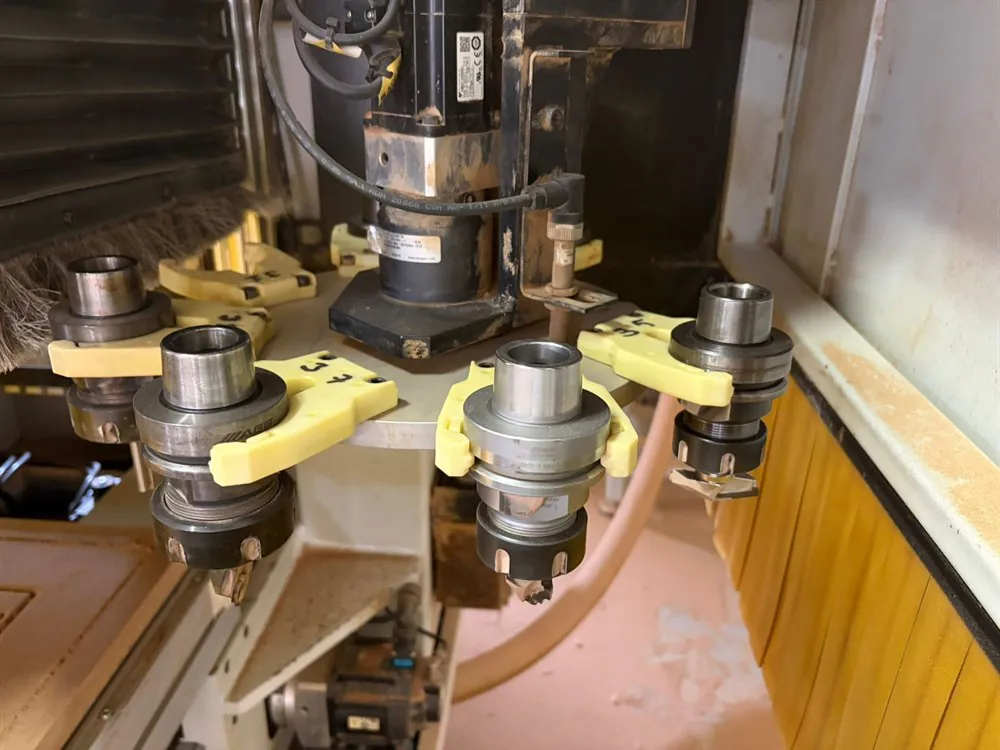 AES Raptor 2128 Düz Tabla CNC Makinesi (2016) — 2/3