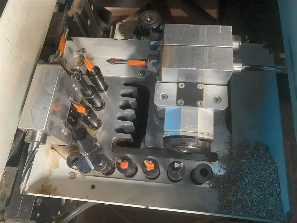 AES Sirius 950 M CNC Delik Makinesi (2017) — 7/9