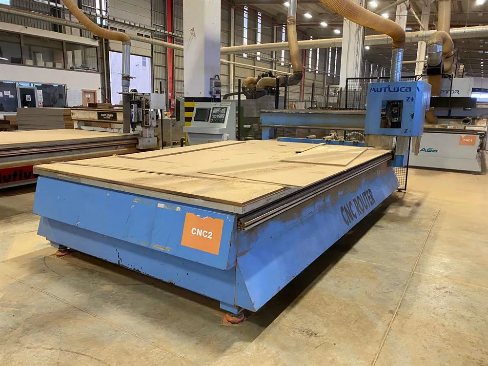 Mutlucam Makine 2136 Düz Tabla CNC Makinesi (2015) — 5/10