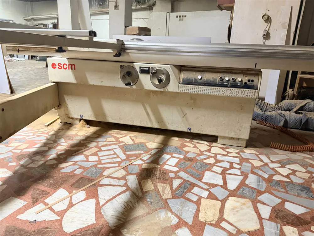 SCM SI 300 Çizicili Yatar Daire Testere (2004) — 2/6