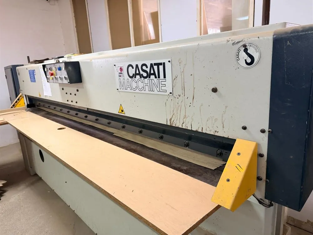 Casati C/M 31 Kaplama Kesme Makinesi (2003) — 3/6