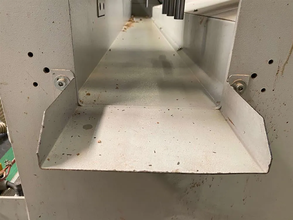 Busellato Jet 130 CNC İşleme Merkezi (2004) — 13/13