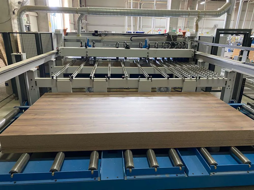 KDT KS 839 CP Asansörlü Arkadan Yandan Yüklemeli Panel Ebatlama Makinesi (2021) — 8/12