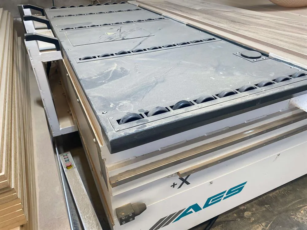 AES Extreme 2136 Ultra Line Düz Tabla CNC Nesting Makinesi (2021) — 15/17