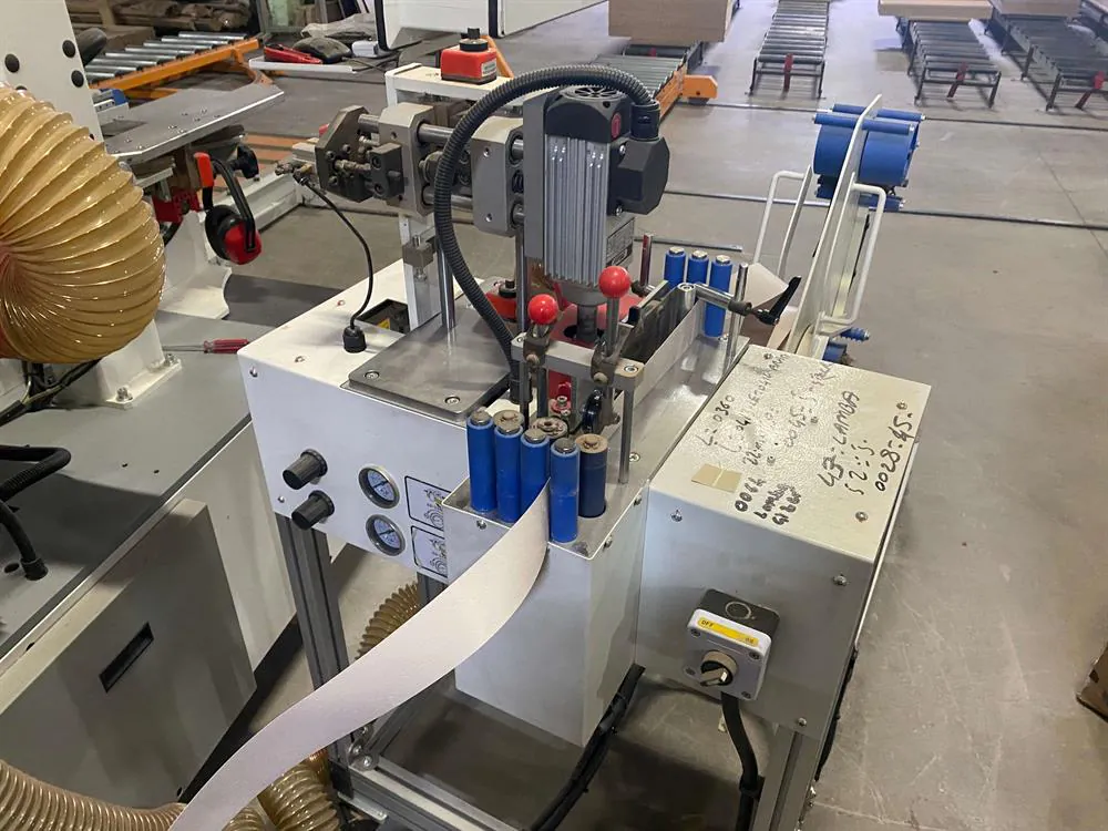 Nanxing NB 875 E Soft-forming Kenar Bantlama Makinesi (2023) — 15/17