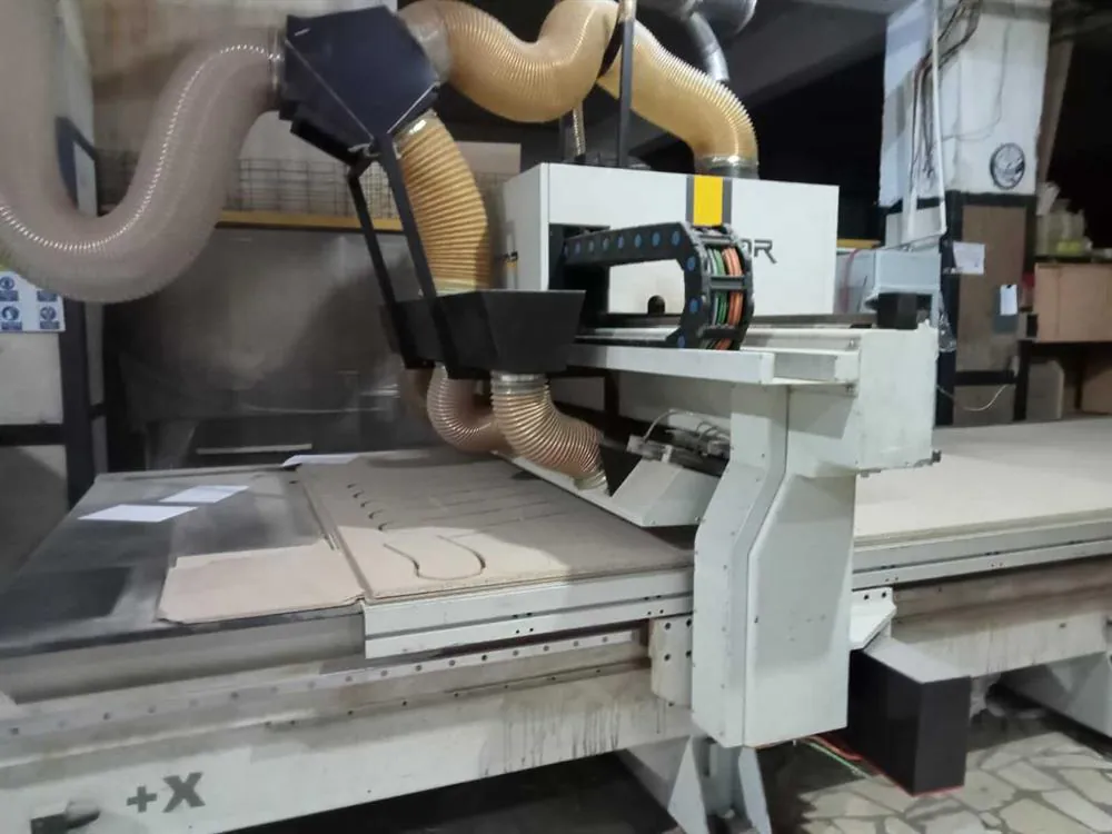 AES Raptor 2128 CNC Nesting Makinesi (2012) — 2/7