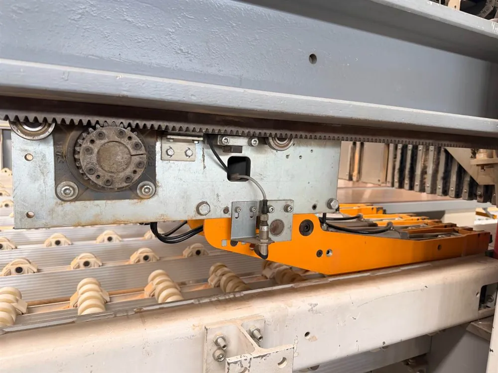 Schelling FH 8 Asansörlü Panel Ebatlama Makinesi (2012) — 5/14