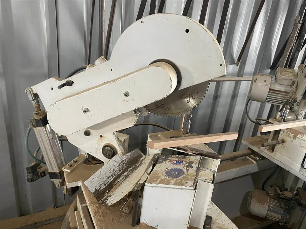 Toskar Woodmaster 250 Gönye Kesim Makinesi — 4/5