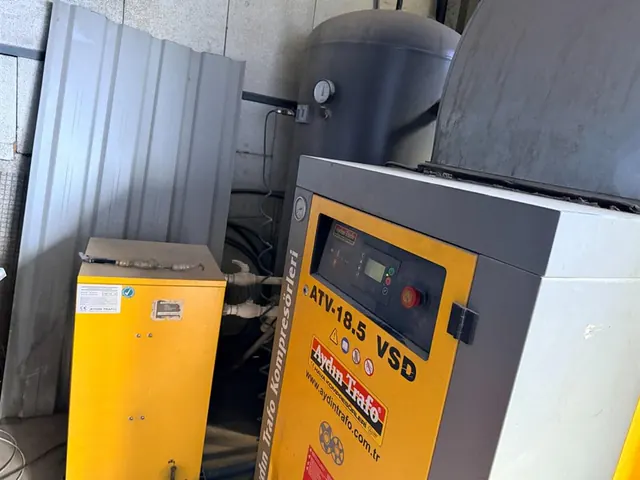 Aydin Trafo 18,5 VSD Vidalı Kompresör (2015)