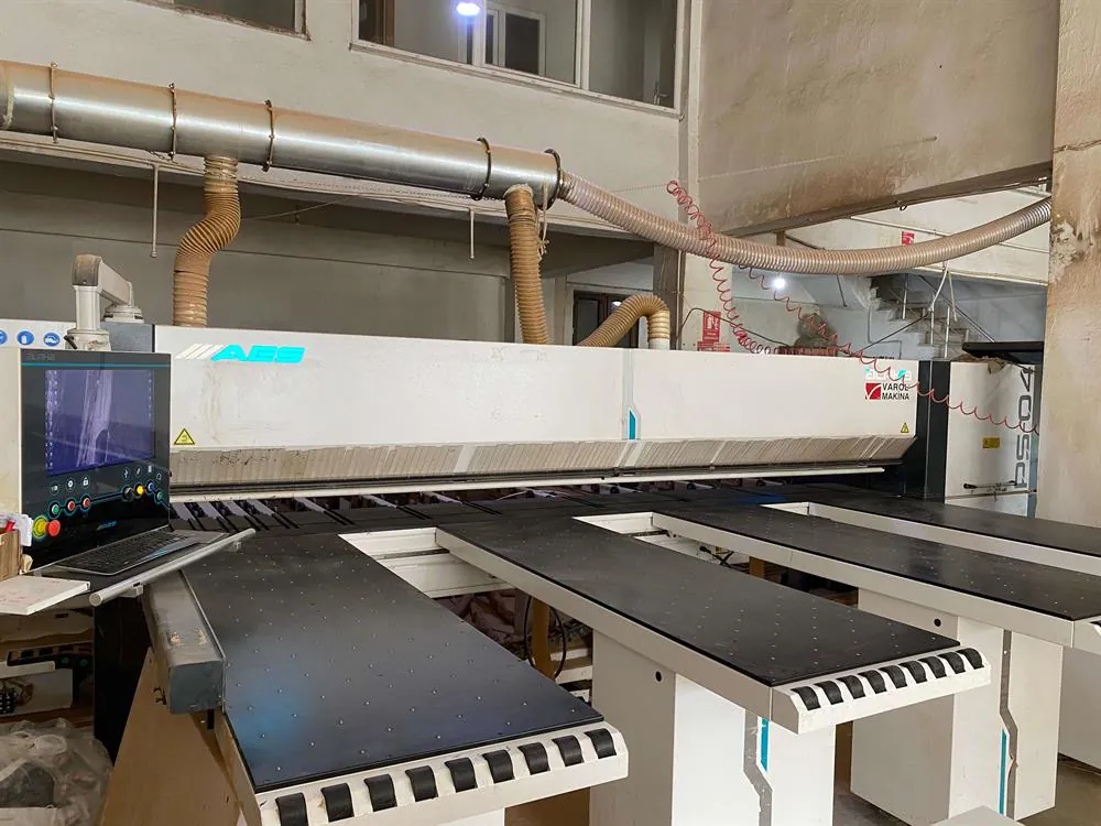 AES Alpha Ps 04 - 4200 Panel Saw (2021) — 4/12