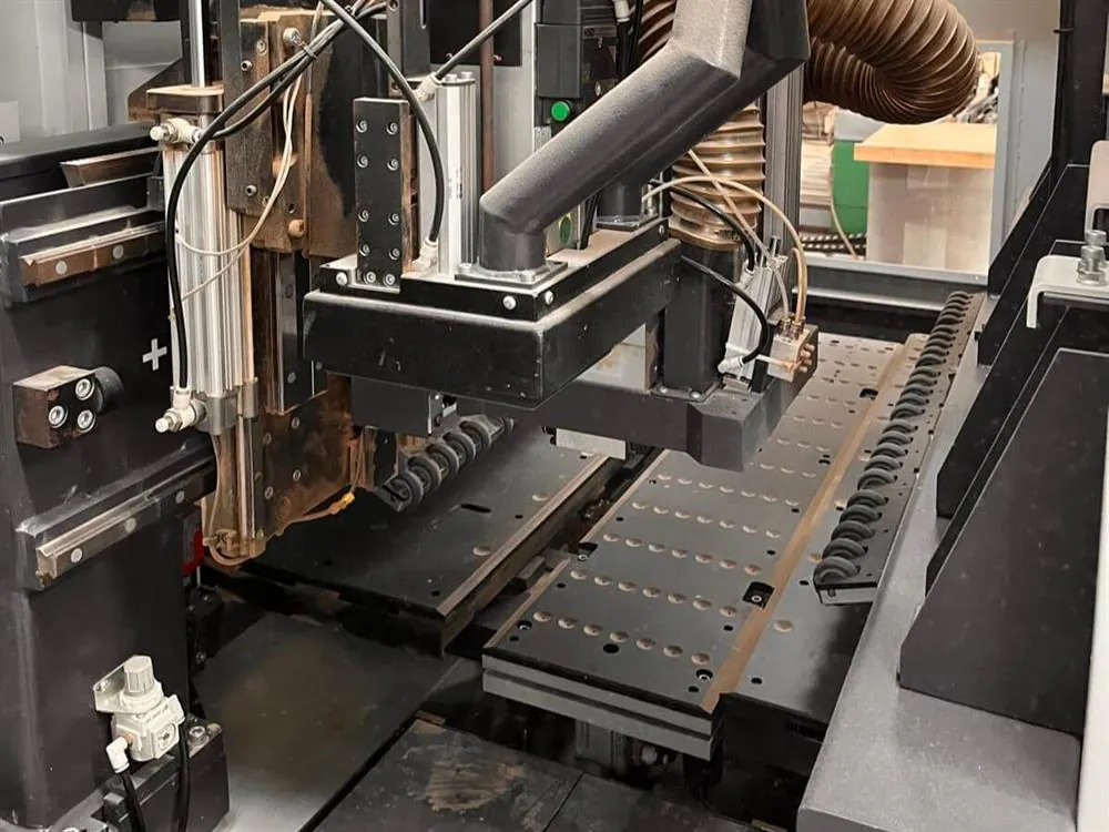 AES 1300 M CNC Delik Makinesi (2020) — 2/4