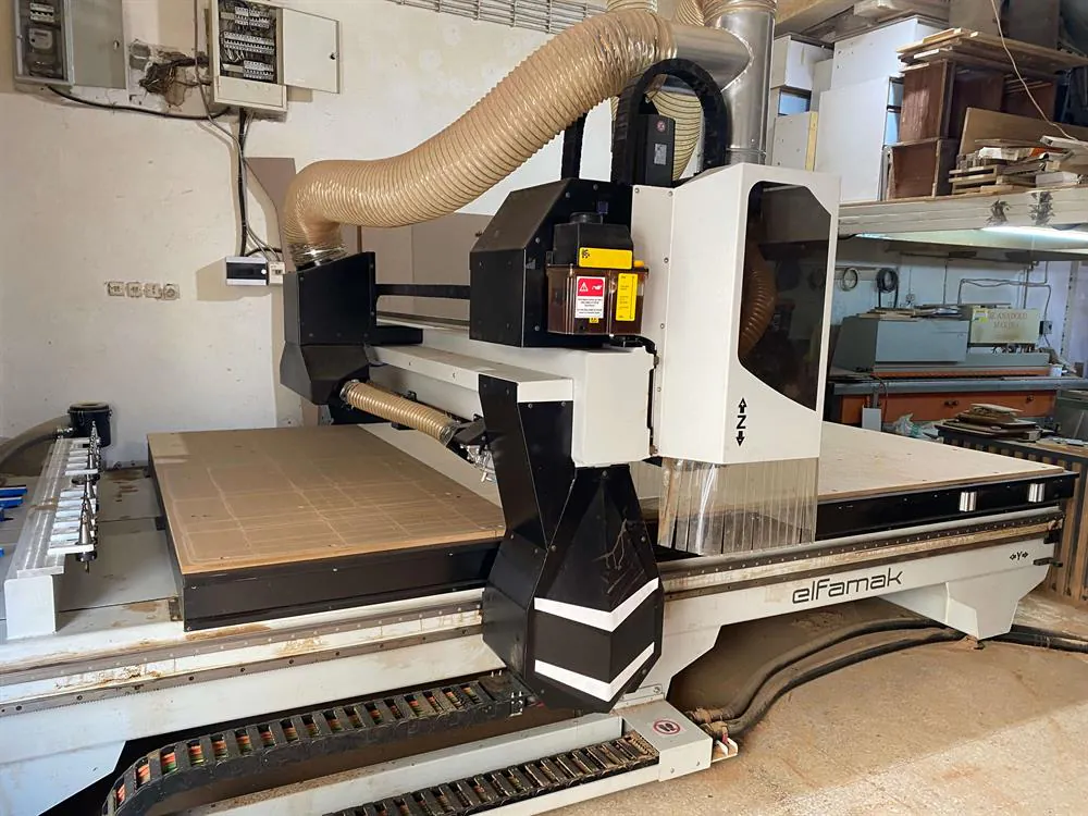 Elfamak Quadro 2137 Düz Tabla CNC Router (2023) — 7/18