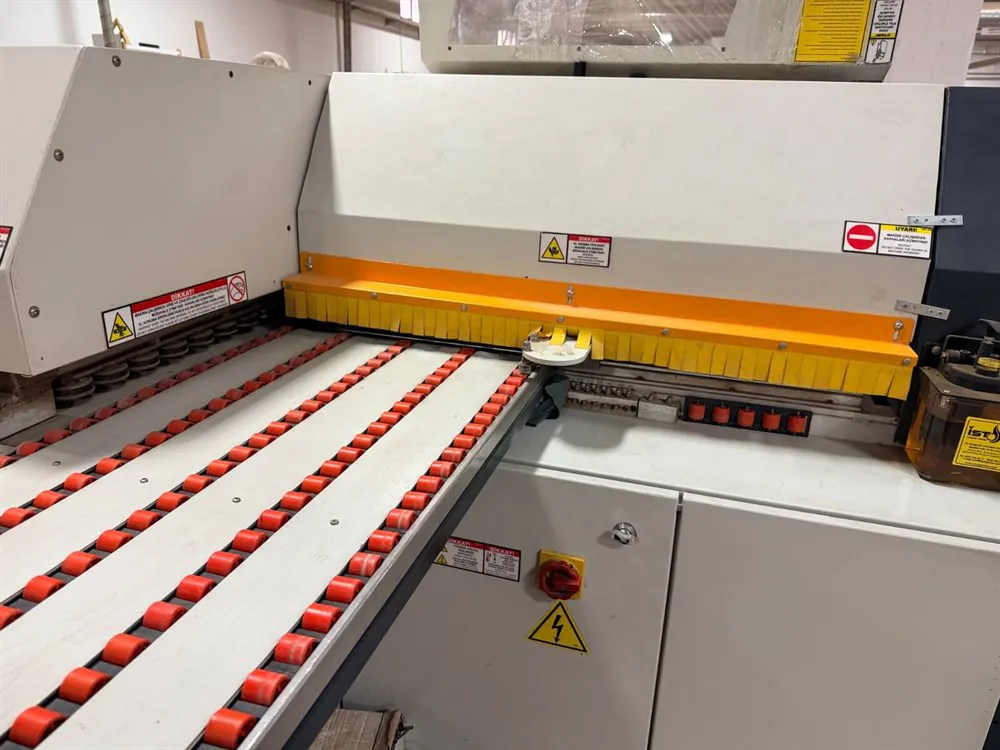 Omaksan Holemaster 1650 CNC Delik Makinesi (2015) — 4/7