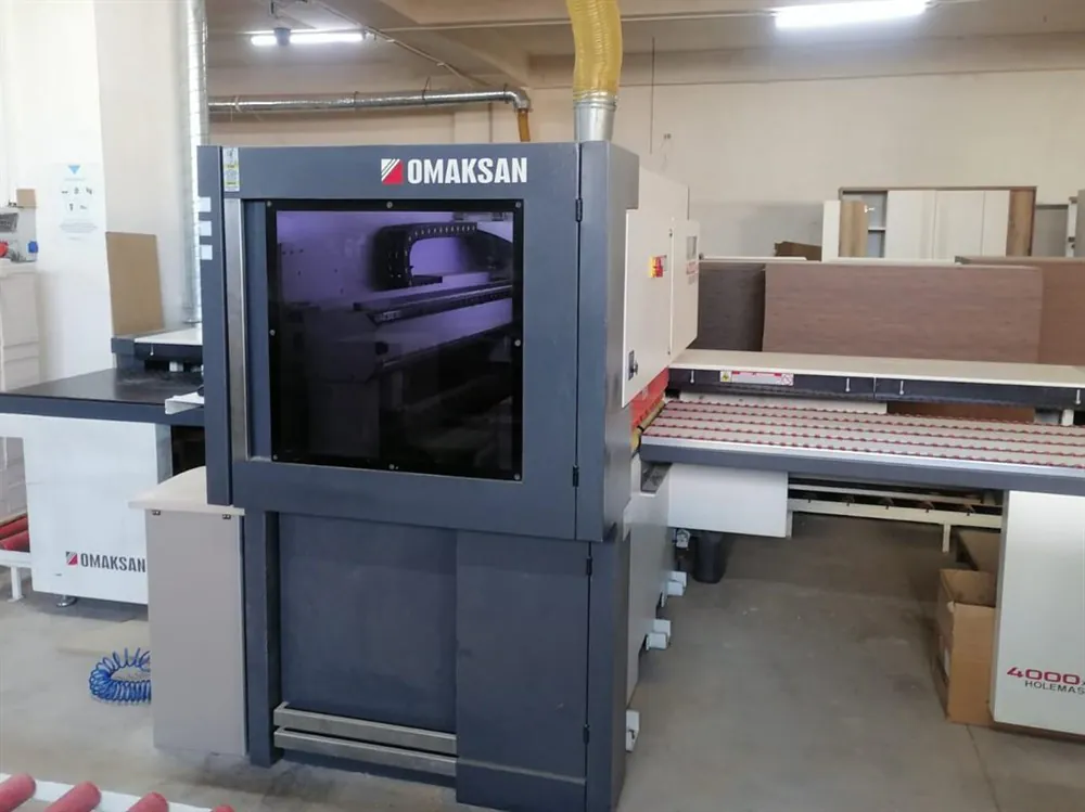 Omaksan 4000 X-Line CNC Delik Makinesi (2020) — 3/7