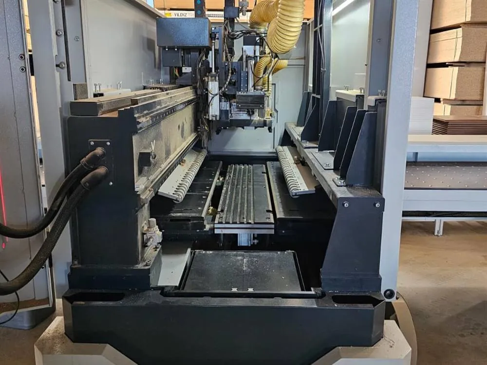 AES GO 1300 M CNC Delik Makinesi (2023) — 4/10