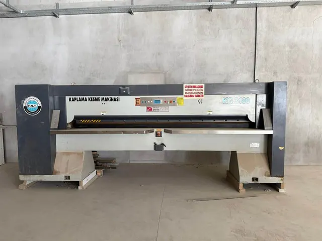 Fnt Makine KG 3100 Kaplama Kesim Makinesi (2013)