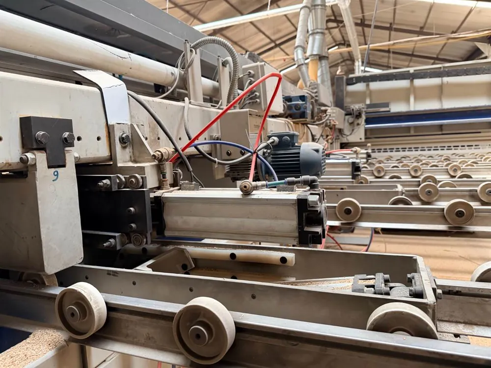 Selco WNT 600 Asansörlü Panel Ebatlama Makinesi (1998) — 7/7