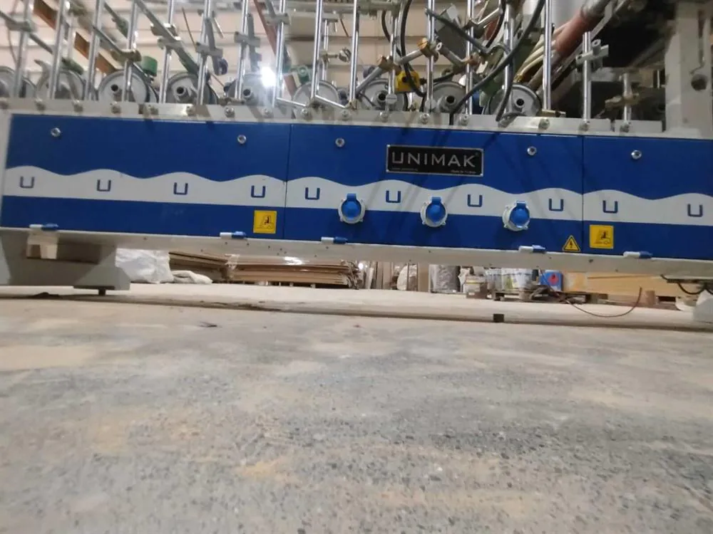Unimak PW 35 F5 - E Ahşap Profil Sarma Makinesi (2016) — 3/7