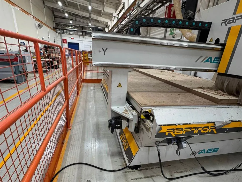 AES Raptor 2142 Düz Tabla CNC Makinesi (2015) — 5/8