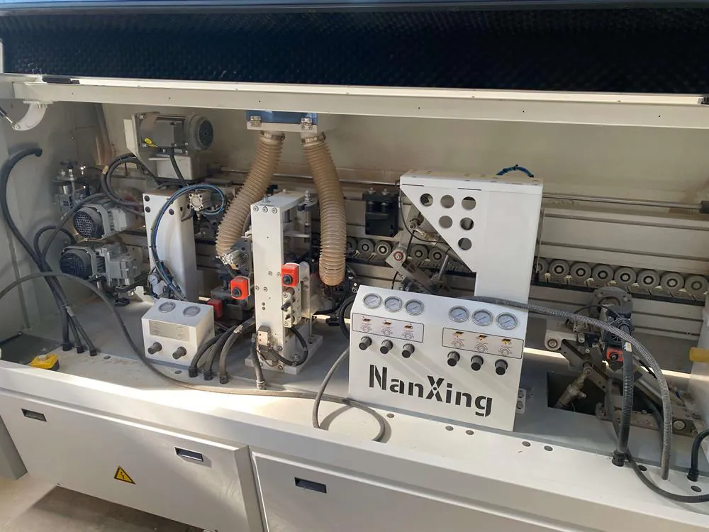 Nanxing NB 875 E Softforming Kenar Bantlama Makinesi (2022) — 13/16