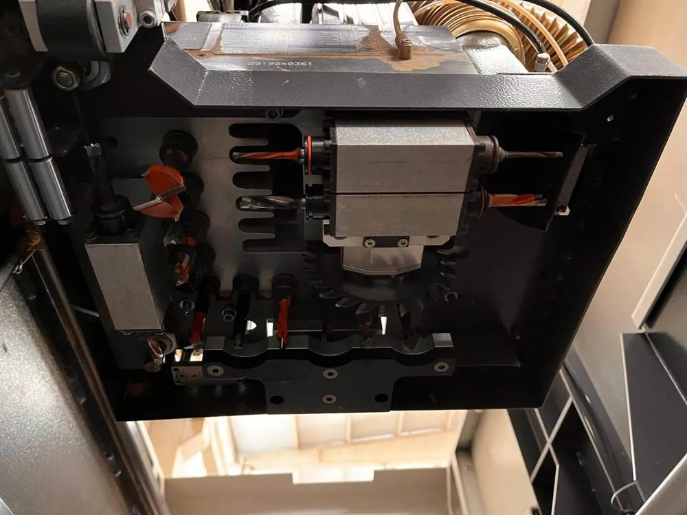 AES 1300 M CNC Delik Makinesi (2020) — 3/4