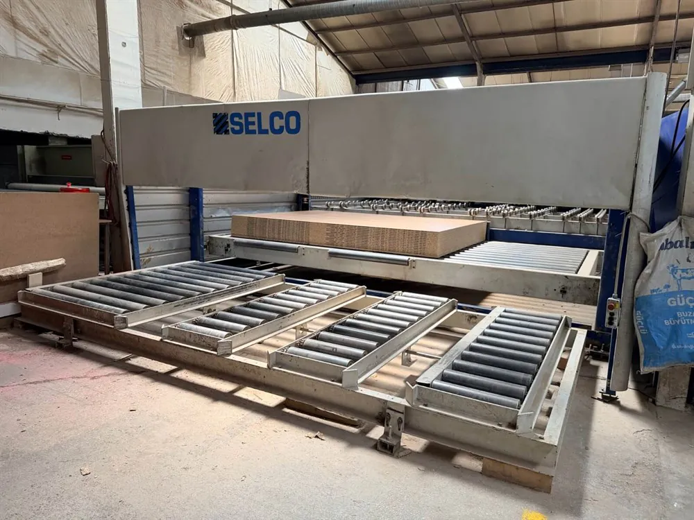 Selco WNT 600 Asansörlü Panel Ebatlama Makinesi (1998) — 5/7