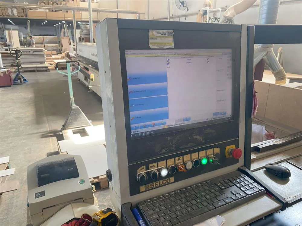 Biesse Selco Sektor 450 Önden Yüklemeli Panel Ebatlama Makinesi (2014) — 10/10