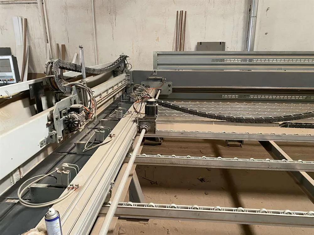Biesse Selco Eb 100 Önden Yüklemeli Panel Ebatlama Makinesi (2006) — 5/7